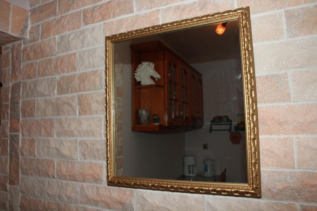 Aristotelis-Nikos Paramonas Studios Room photo